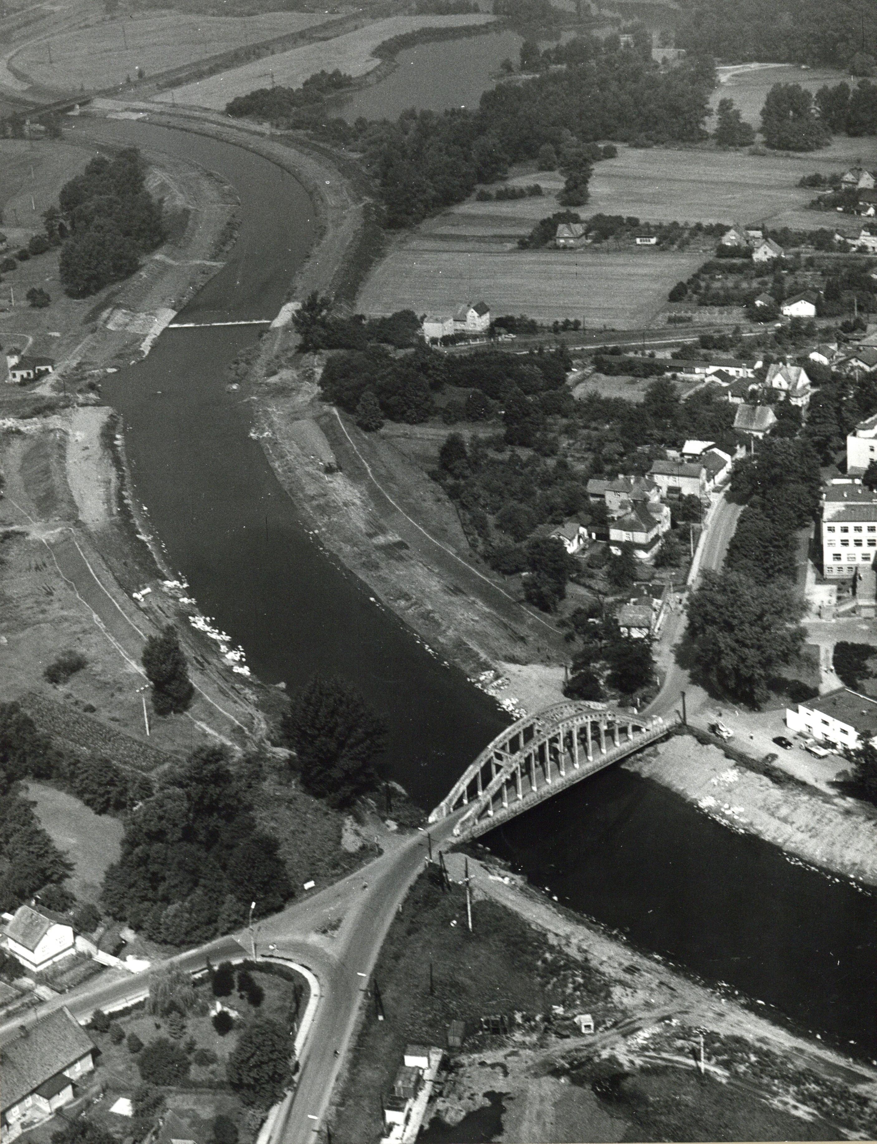Letecký pohled z roku 1975
