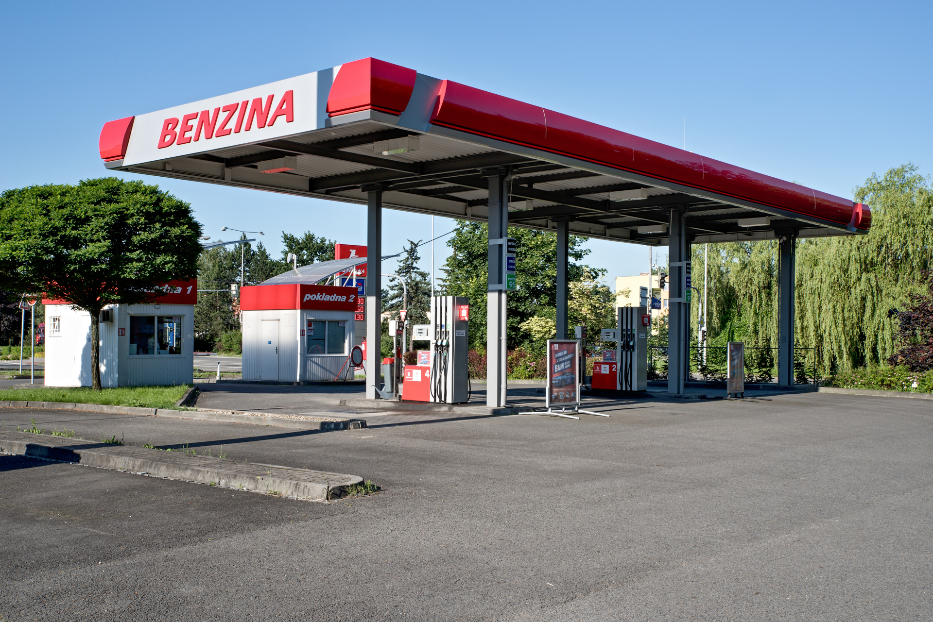 Benzina_Korso-1.jpg