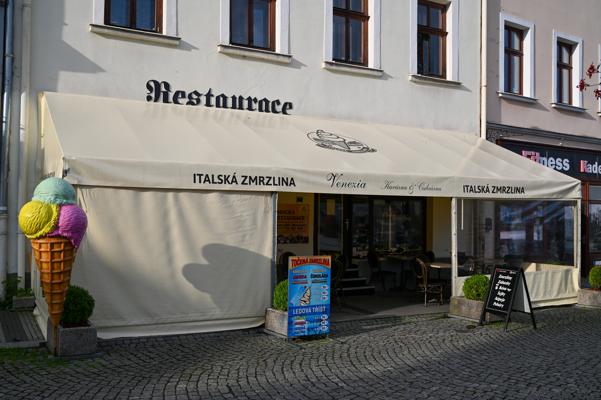 Restaurace-2.jpg